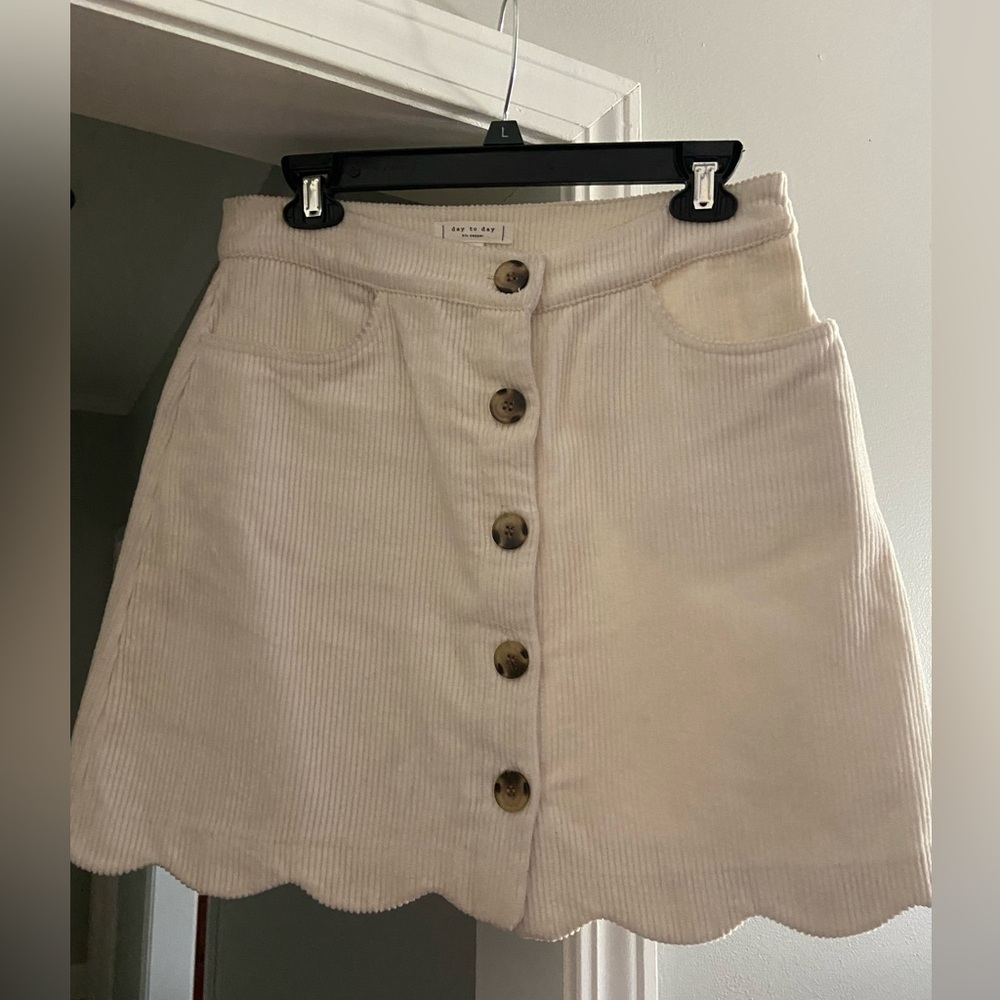 Women’s skirt